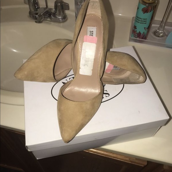 Steve Madden pumps - Picture 2 of 3